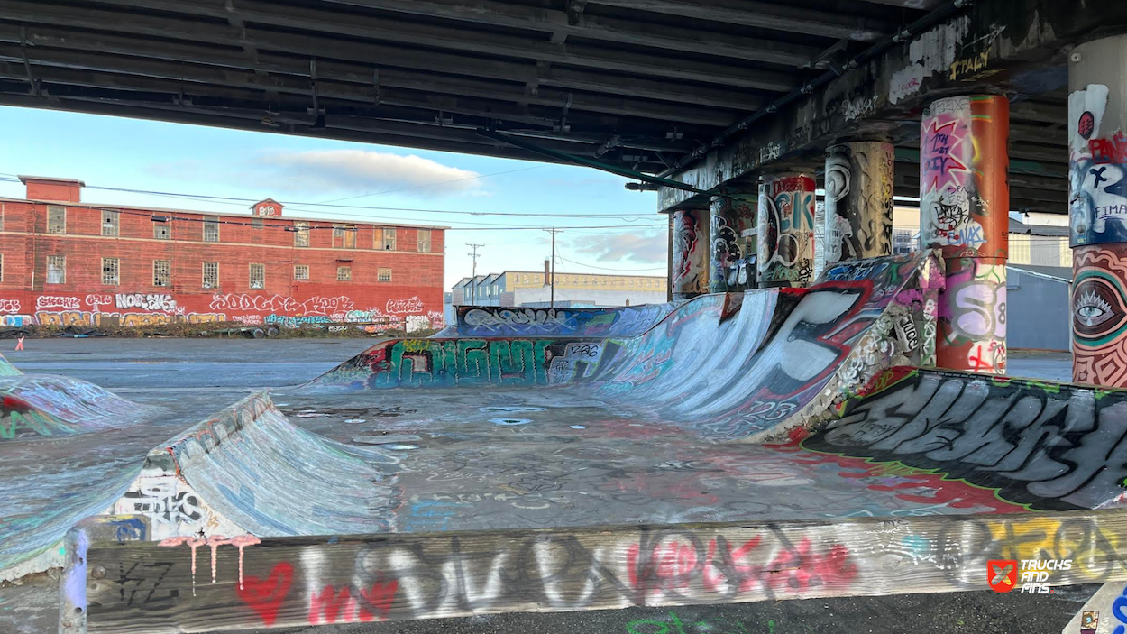 11th Street DIY Skatepark